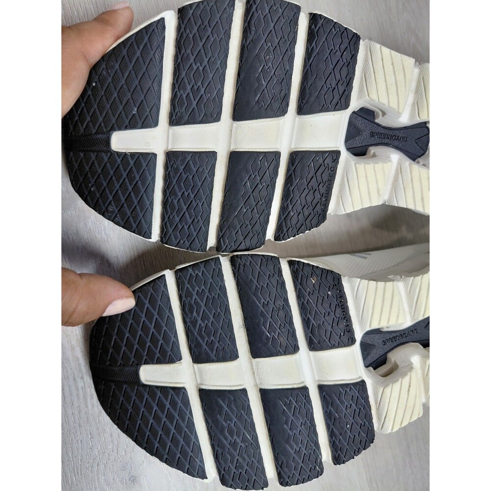 Size 8.5- ON Cloud X 4 White Women's Sneakers - Picture 6 of 16
